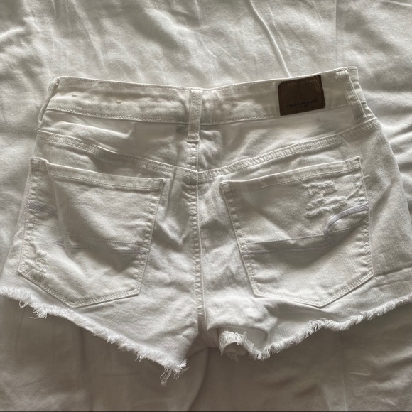 white high rise shorts - Picture 2 of 2